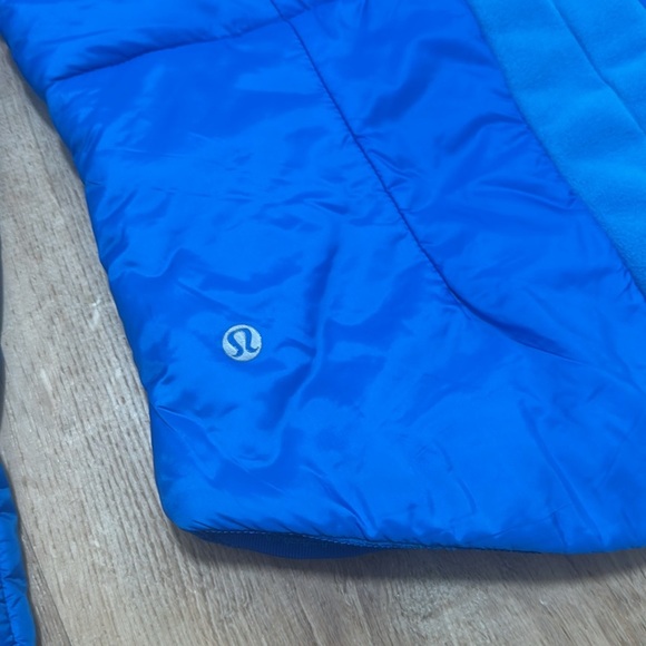 LULULEMON | St Moritz Jacket, Beaming Blue - Picture 5 of 6